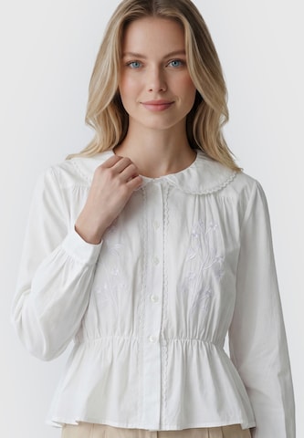 Usha - Blusa en blanco