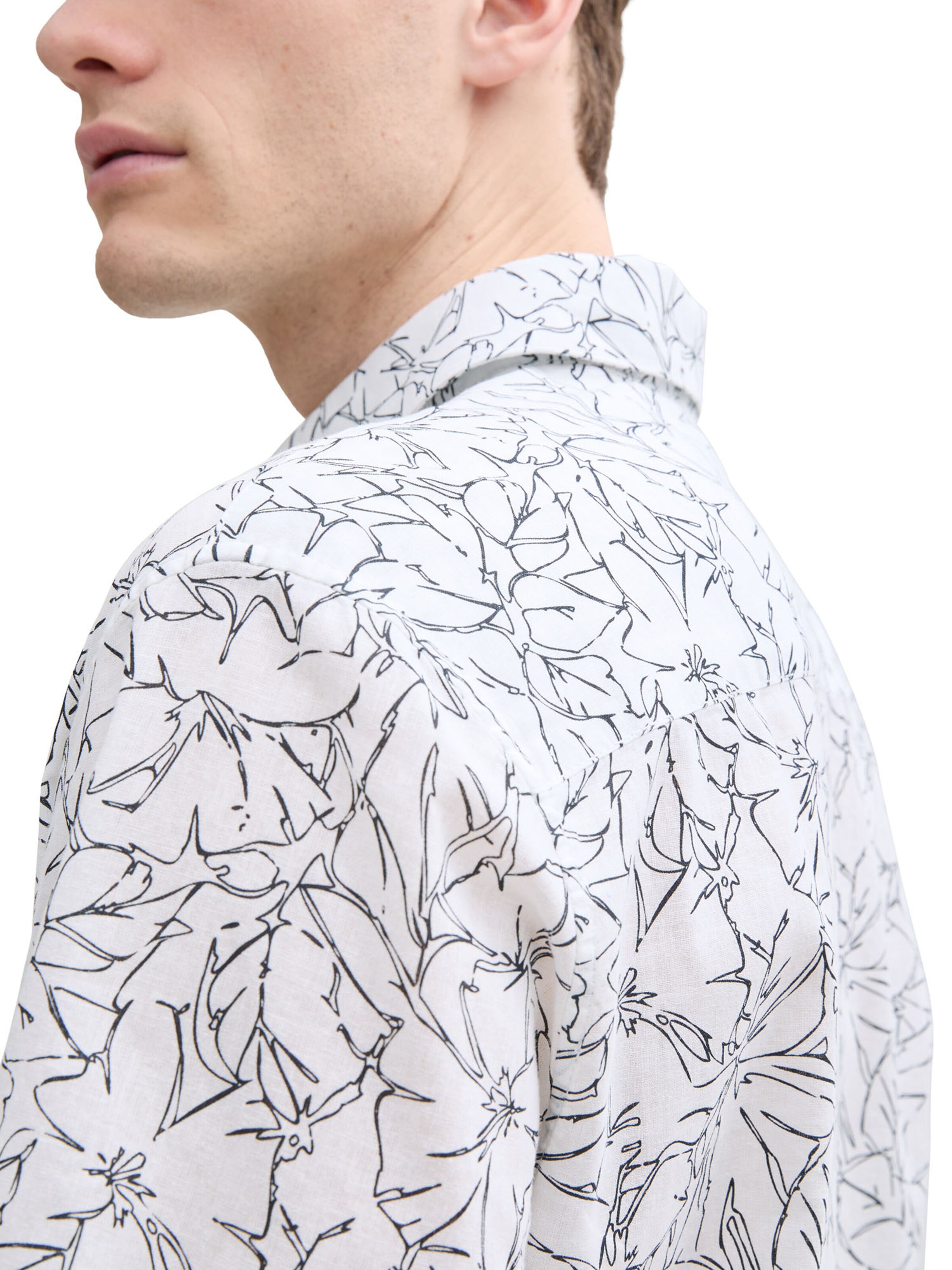 Coupe regular Chemise TOM TAILOR en blanc