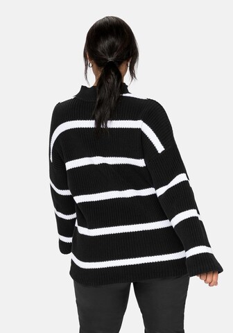 SHEEGO Sweater in Black