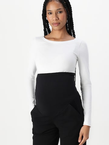 regular Pantaloni 'OLMSANIA' di Only Maternity in nero