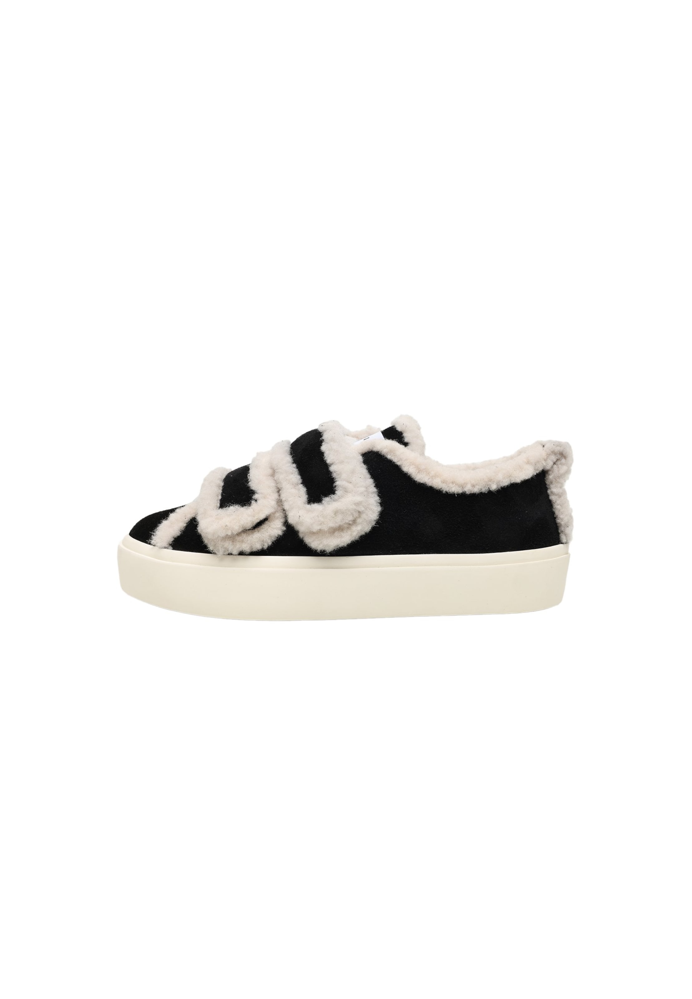 INUIKII Sneakers in Black: front