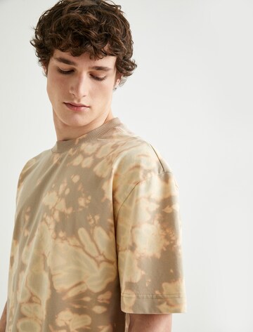 Koton T-Shirt in Beige
