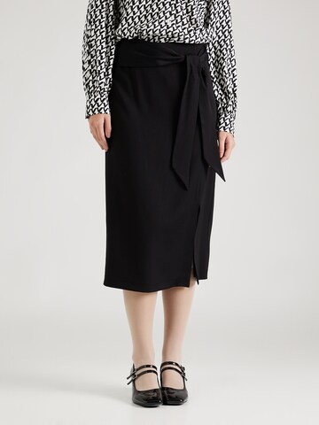 COMMA Skirt in Black: front