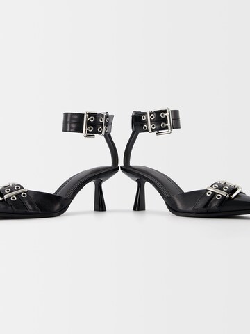 Bershka Pumps in Schwarz