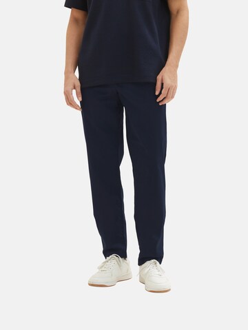 Effilé Pantalon chino TOM TAILOR en bleu : devant