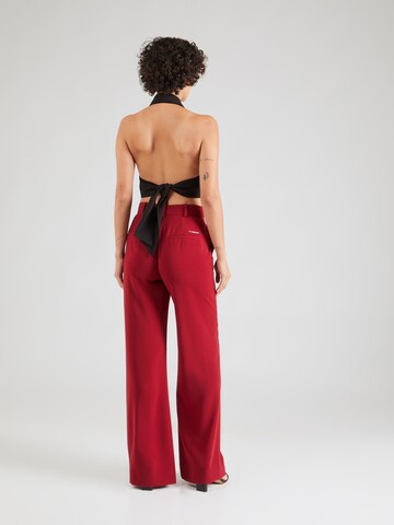 Calvin Klein - Pierna ancha Pantalón en rojo