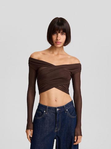 T-shirt Bershka en marron : devant