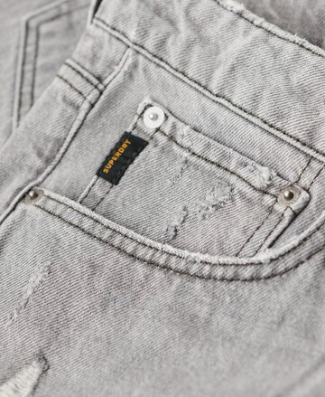 Superdry Regular Jeans in Grau