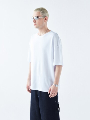 VAMOS CLO Bluser & t-shirts 'Chandler' i hvid