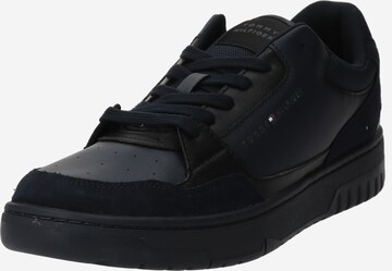 TOMMY HILFIGER Sneakers laag 'Basket Core' in Blauw: voorkant