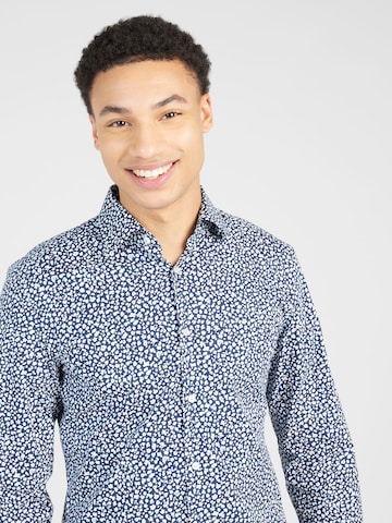 Coupe regular Chemise 'HANK' BOSS en bleu