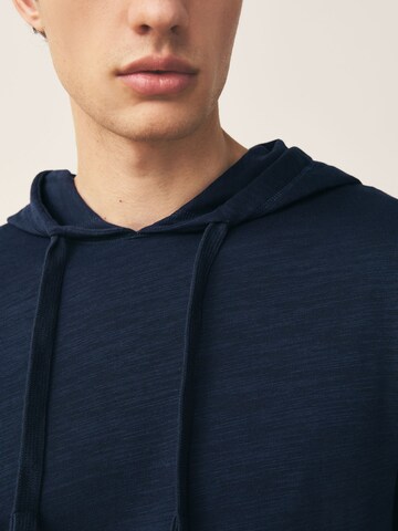 Next Sweatshirt in Blau