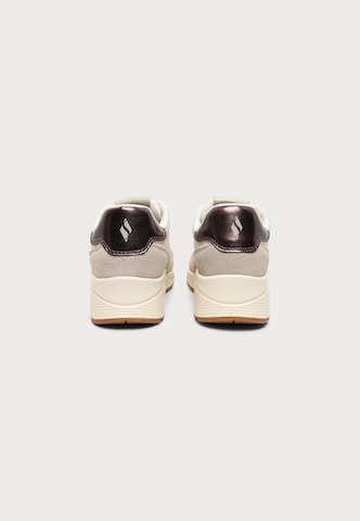 SKECHERS Låg sneaker 'UNO' i vit