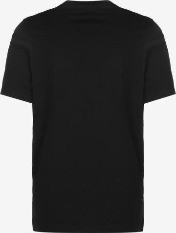 Tricou de la PUMA pe negru