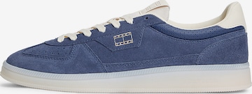 Baskets basses 'The Greenwich' Tommy Jeans en bleu : devant