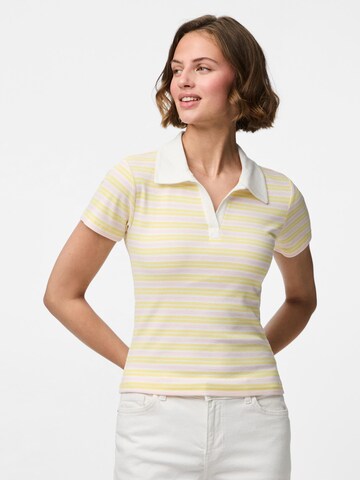 T-shirt 'PCJayjay' PIECES en jaune : devant
