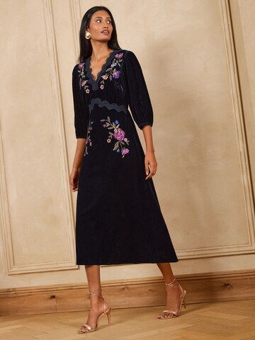 Abito di love & roses in blu