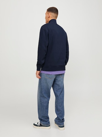 JACK & JONES Sweatshirt in Blauw