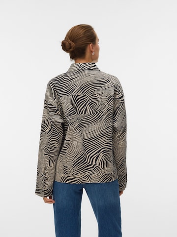 Veste mi-saison 'VMTESSA' VERO MODA en beige