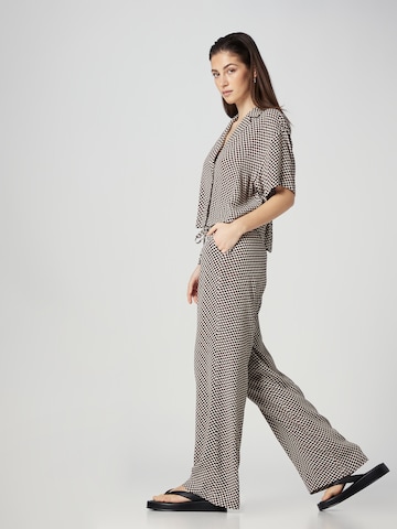 A LOT LESS Wide leg Pants 'Leila' in Brown