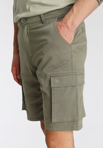 Regular Pantaloni cu buzunare 'Cam Stage' de la Only & Sons pe verde