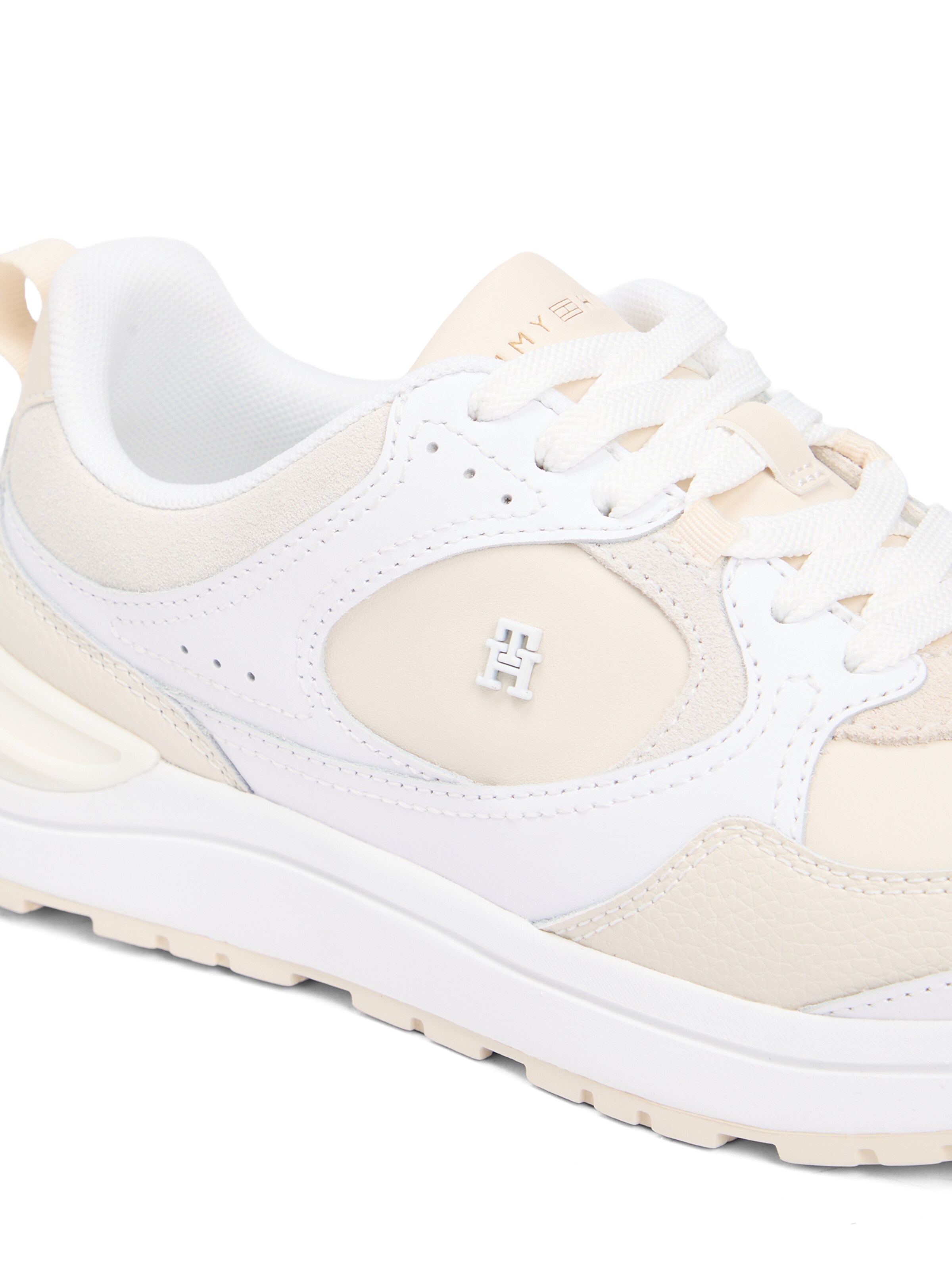 TOMMY HILFIGER Низкие кроссовки в Белый