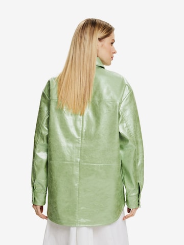 ESPRIT Between-Season Jacket in Green