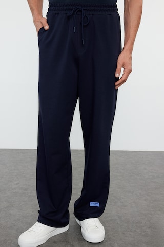 Trendyol - Loosefit Pantalón en azul: frente