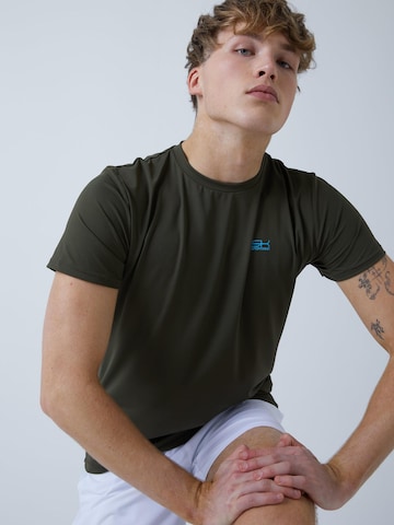 SPORTKIND Performance Shirt 'Crew Neck' in Green