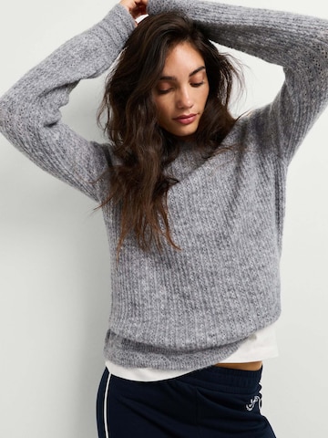 Pepe Jeans Trui in Grijs: voorkant