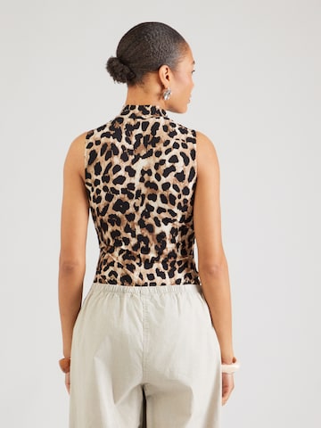 Tricou body 'Thorina' de la ABOUT YOU pe maro