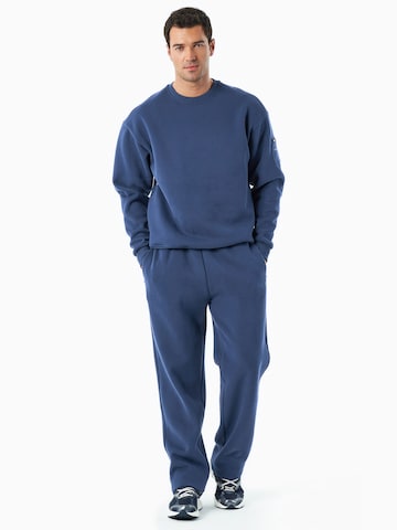 Organication Loosefit Hose in Blau