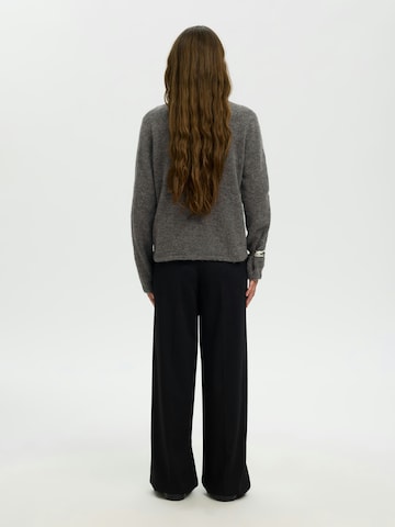 Pullover 'SLWLULU' di SELECTED in grigio