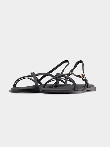HUGO - Sandalias con hebilla 'Amaryl' en negro
