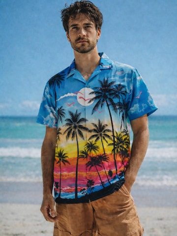 King Kameha Shirt 'Beach' in Blue: front