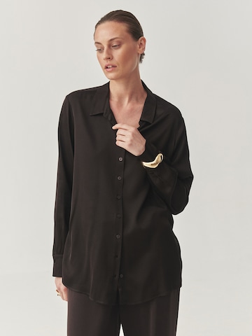 Camicia da donna 'NIKA 1' di TATUUM in marrone: frontale