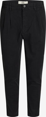 Redefined Rebel Pleat-Front Pants 'Jacko' in Black: front