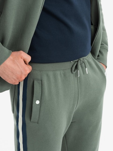 Ombre Leisure suit in Green