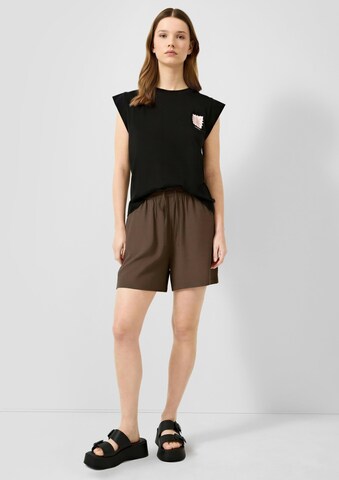 QS Regular Broek in Bruin
