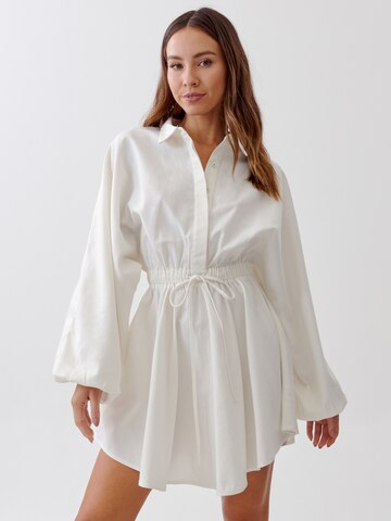 Robe-chemise 'ADRI' Tussah en blanc : devant