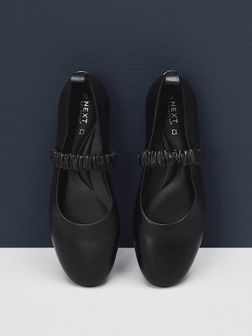 Ballerines à lanières Next en noir