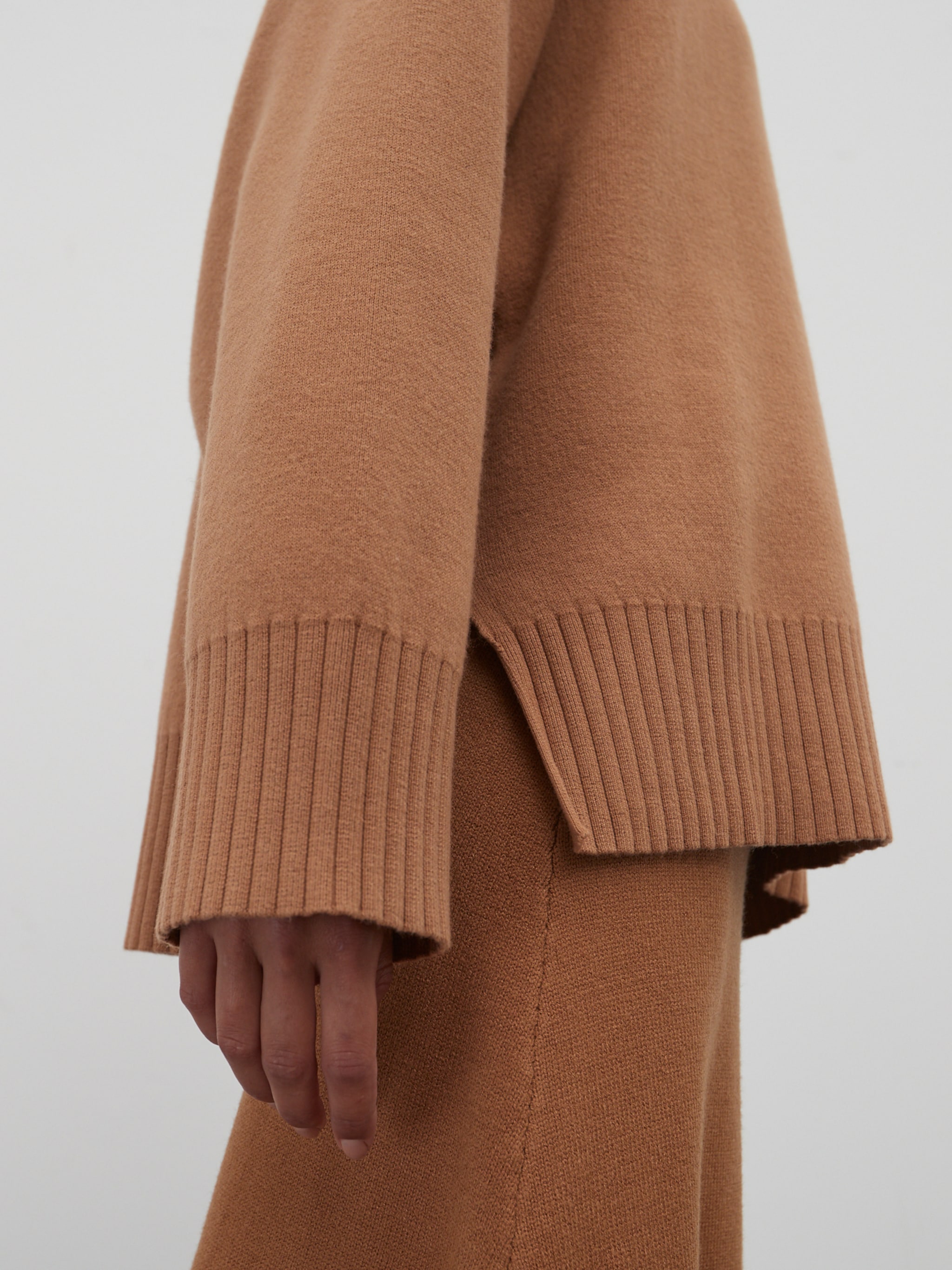 EDITED Producten Trui 'Liese' Karamel