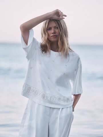 T-shirt Next en blanc