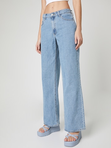 Wide Leg Jean 'Daze Dreaming' florence by mills exclusive for ABOUT YOU en bleu : devant