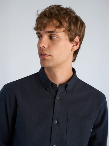Coupe regular Chemise Lindbergh en bleu