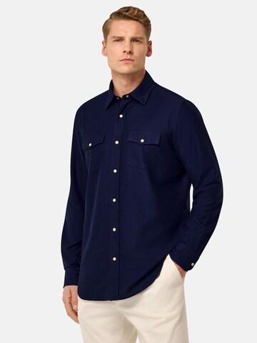 Regular fit Camicia di Boggi Milano in blu: frontale