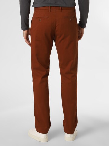 TOMMY HILFIGER Slim fit Chino trousers 'Denton' in Brown