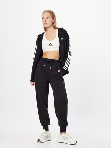 ADIDAS BY STELLA MCCARTNEY Tapered Sporthose in Schwarz