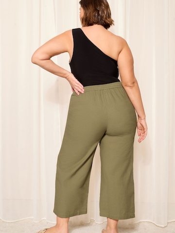 Loosefit Pantalon Friends Like These en vert