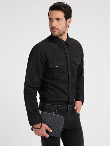 GUESS Messenger 'Vezzola' in Black: front